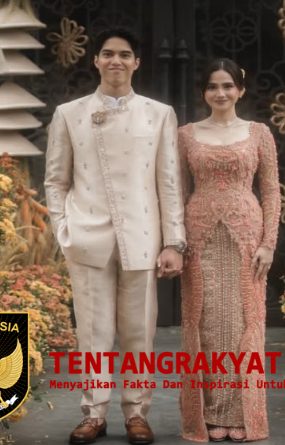 El Rumi dan Syifa Hadju dengan saksi menteri di pernikahan