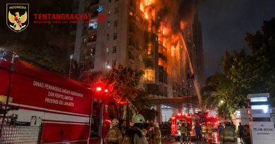Kebakaran Apartemen di Penjaringan Jakut, 16 Mobil Damkar Dikerahkan